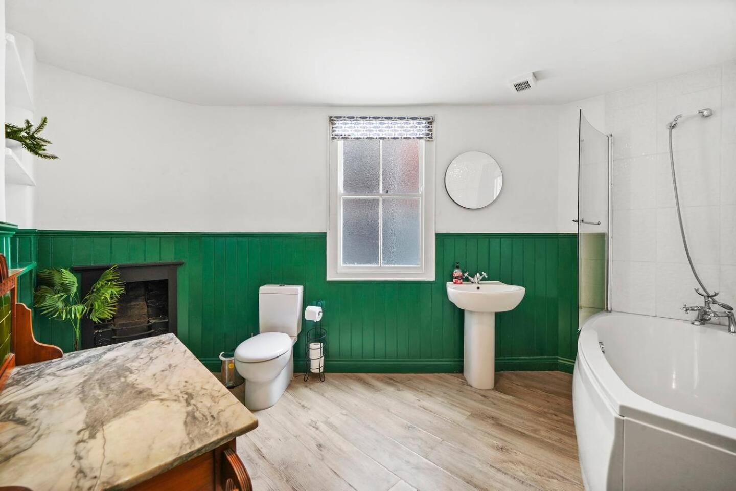 Harbourside Penthouse Sleep 16 Appartement Bristol